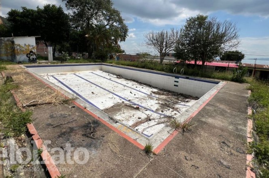 La piscina de La Gaviota: de centro deportivo a vergüenza institucional 