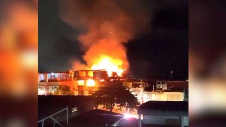 Voraz incendio se registró esta madrugada en Ibagué