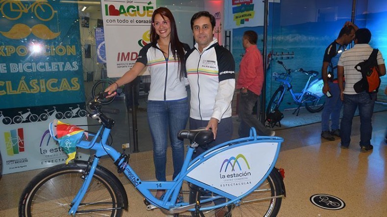 Inauguran el primer sistema de transporte de bicicletas gratuitas en Ibagué