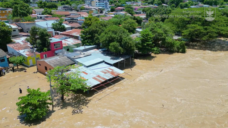 Evacuaron un centenar de personas por crecimiento del río Magdalena en Honda