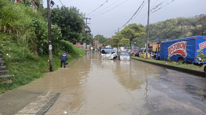 12 emergencias se registraron este viernes en Ibagué por fuertes lluvias 