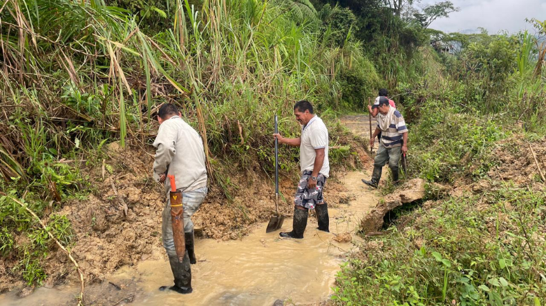 Derrumbe tiene incomunicados a campesinos de la vereda La Martinica en Ibagué