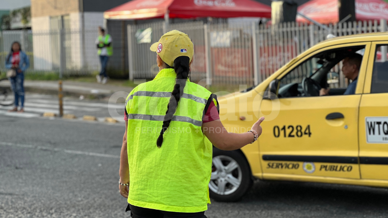 Secretaría de Movilidad propone capacitar a los 'paleteros'