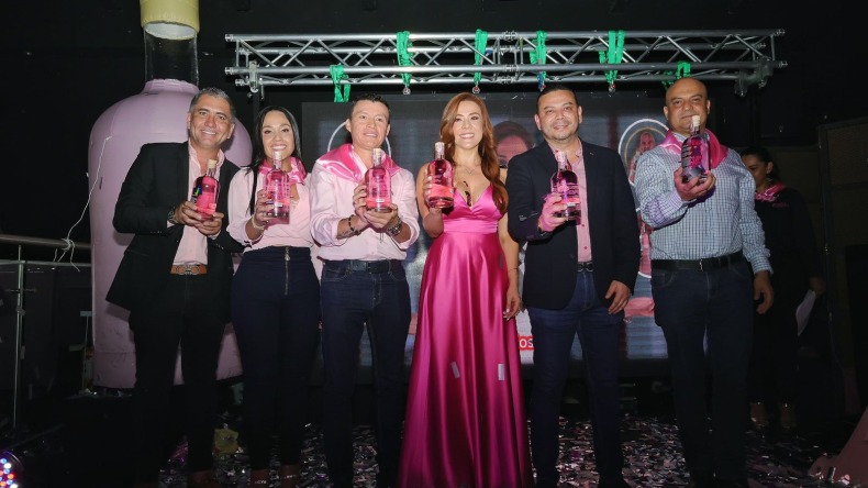 Volvió al mercado el esperado Aguardiente Rosado