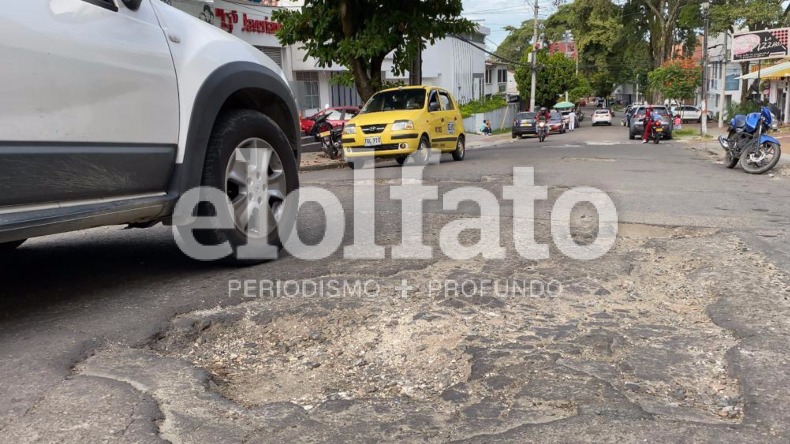 Denuncian 'cráteres' en calles del barrio Cádiz de Ibagué