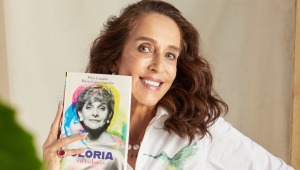 Rendirán homenaje a ibaguereña Gloria Valencia de Castaño con ropa y libro