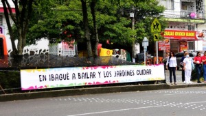 Con carteles buscan promover la cultura ciudadana durante los desfiles