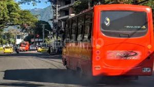 Ciudadanos afirman que los buses de Ibagué son los que más contaminan