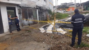 Hundimiento en el barrio San Pedro Alejandrino pone en peligro a 10 familias